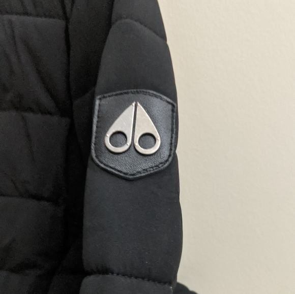 NEW - Women's Moose Knuckle Jacket - Picture 4 of 6